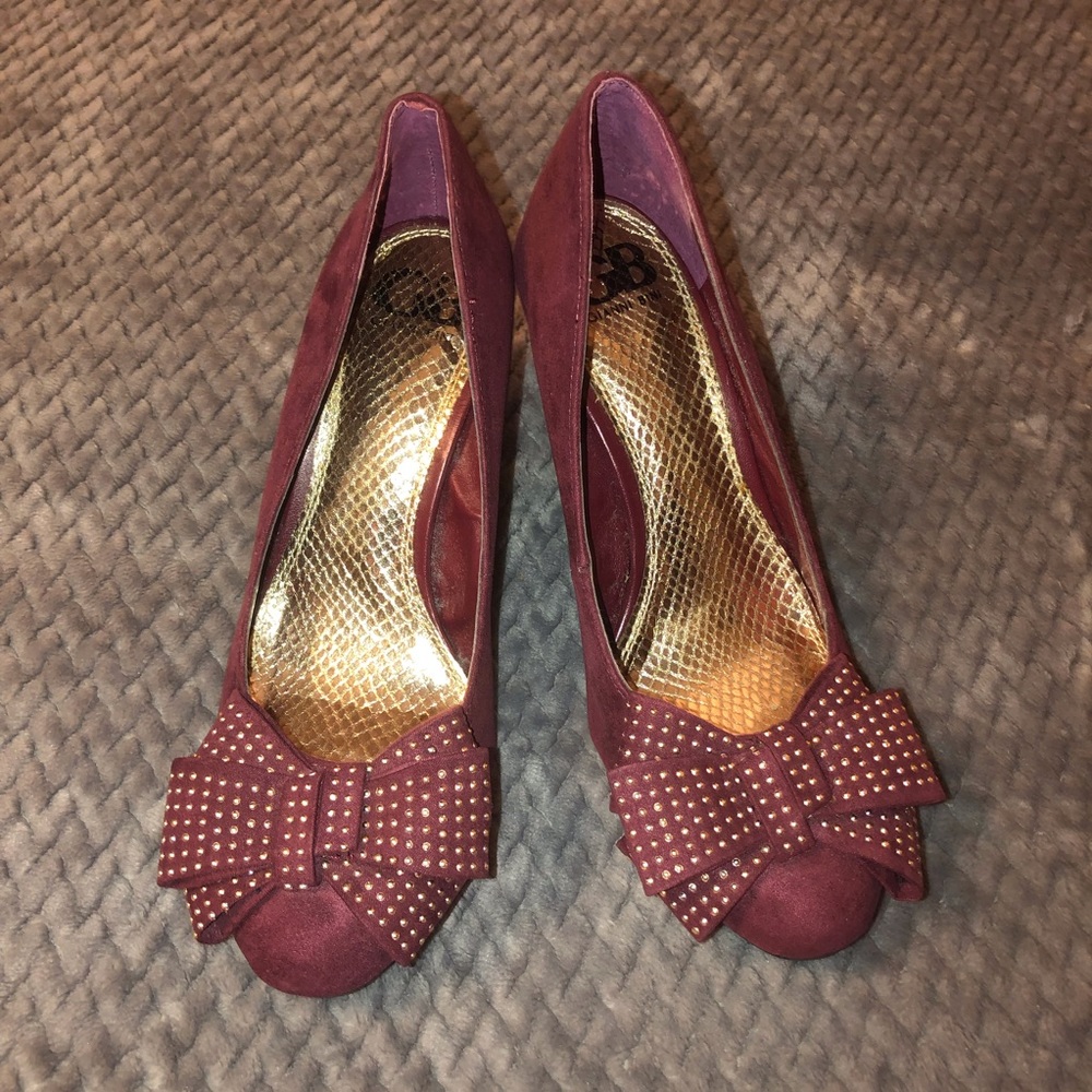 Women’s Gianni Bini Wedges w/ Bow B14